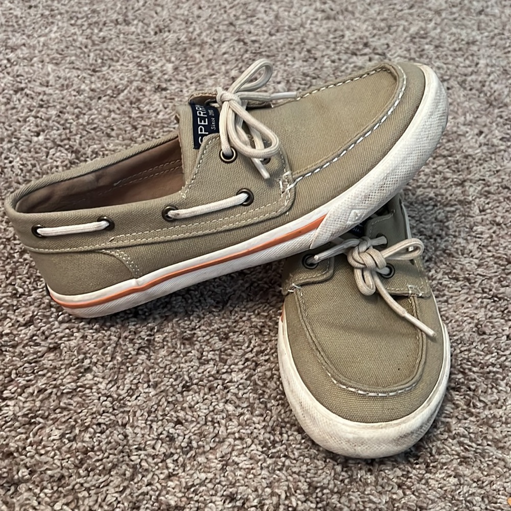Sperry - Picture 3 of 6